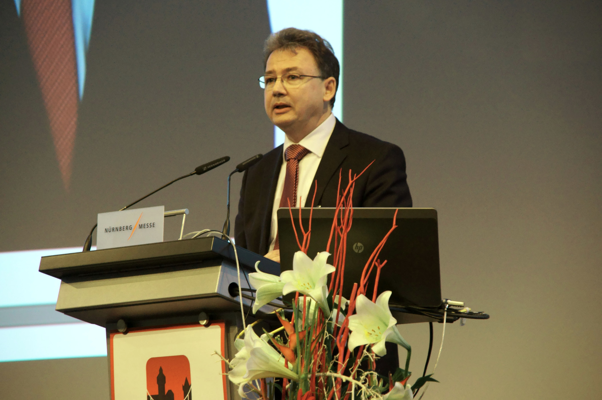 Abb.: Klaus-Rainer Bintzinger, Vorsitzender des VDB, beim Eröffnungsabend des Bibliothekartags in Nürnberg