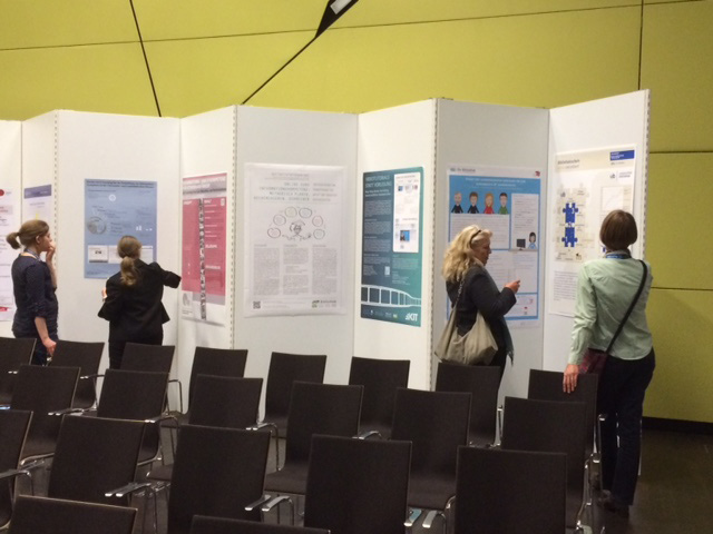 Posterpräsentation des Best-Practice Wettbewerbs 2014