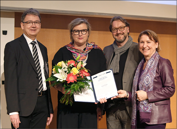 Abb. 3: Der Publizistenpreis 2019 für Susanne  Brahms