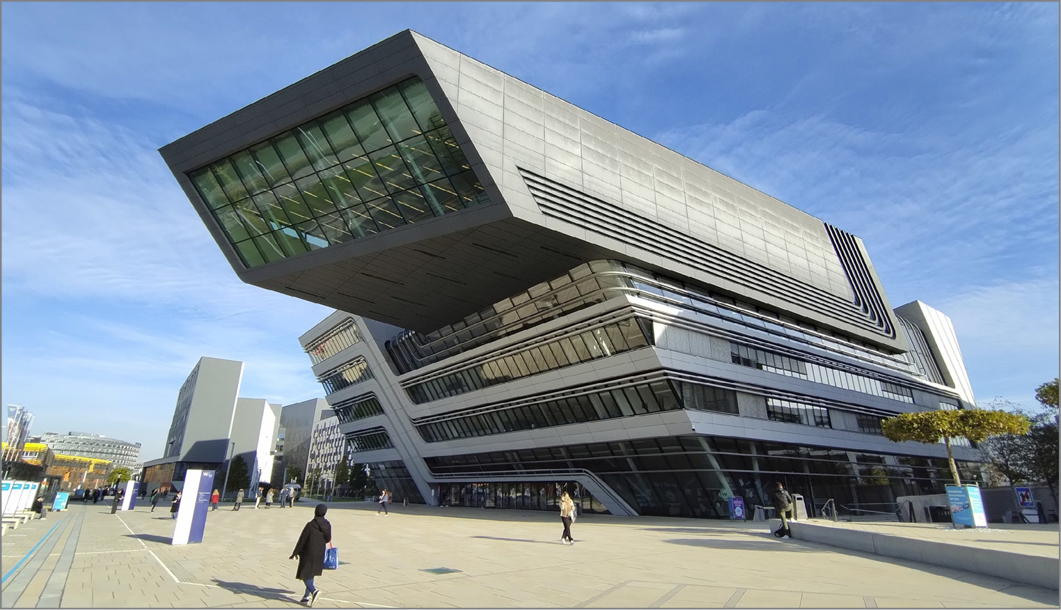 Abb. Aussenansicht Library Learning Center